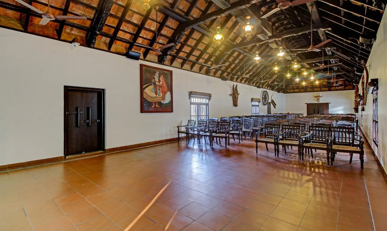 **** Hotel Treebo Premium Travancore Palace Cherthala Alappuzha India