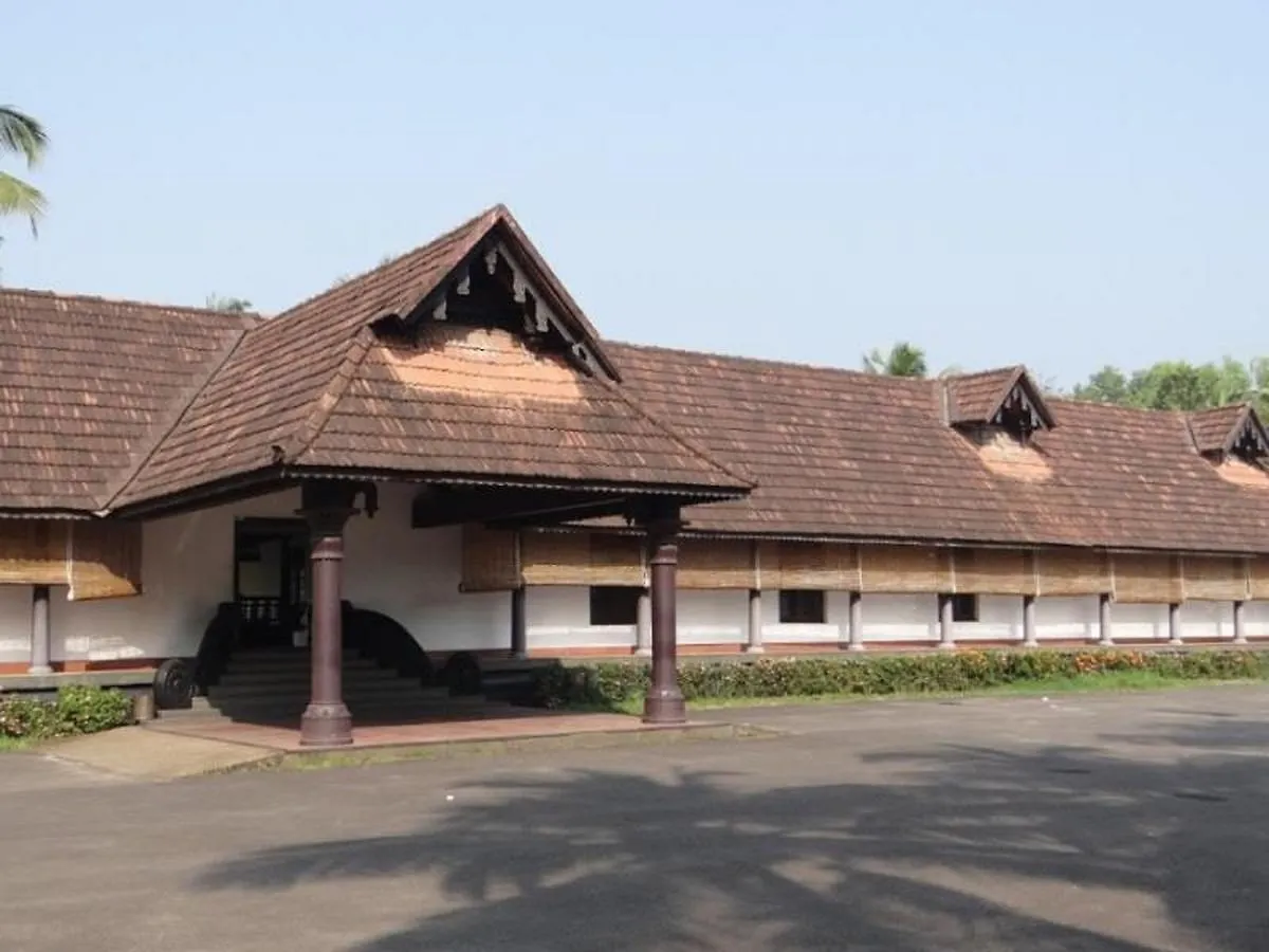 **** Hotel Treebo Premium Travancore Palace Cherthala Alappuzha India