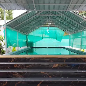 Johnson's - Ecohouseboat Alappuzha